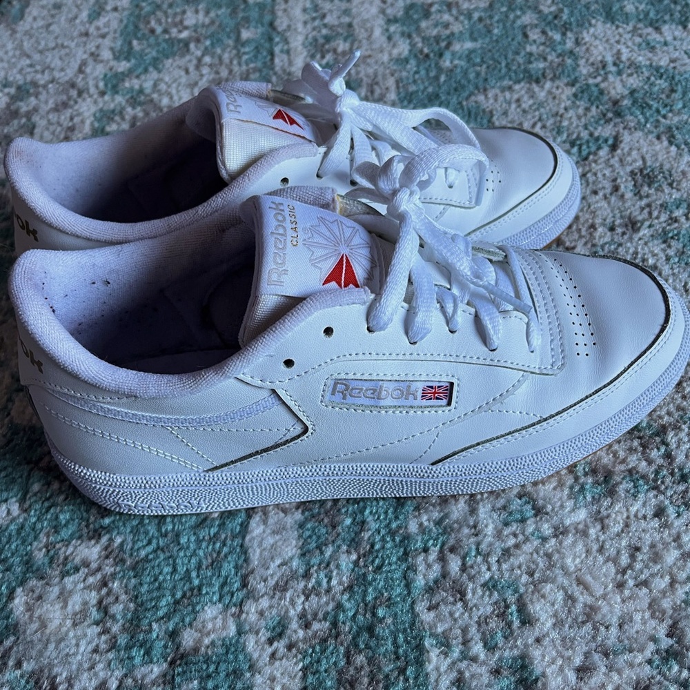 Reebok Club C 85 Women’s Sneakers Size 9